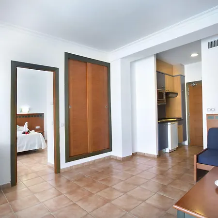 Apartmanhotel Marsenses Paradise Club Cala en Bosch