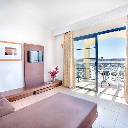 Lejlighedshotel Marsenses Paradise Club Cala en Bosc