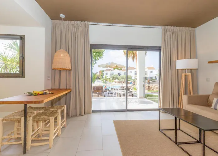 Appart hôtel Marsenses Paradise Club Cala'N Bosch (Menorca)