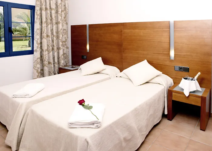 Appart hôtel Marsenses Paradise Club Cala'N Bosch (Menorca)