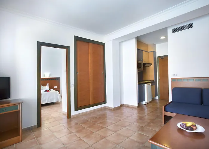 Appart hôtel Marsenses Paradise Club Cala'N Bosch (Menorca)